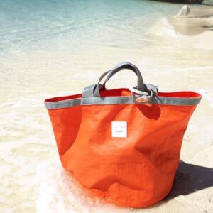 fleursxfleurs 雨の日にも強い防水トラックシートで作ったバッグ